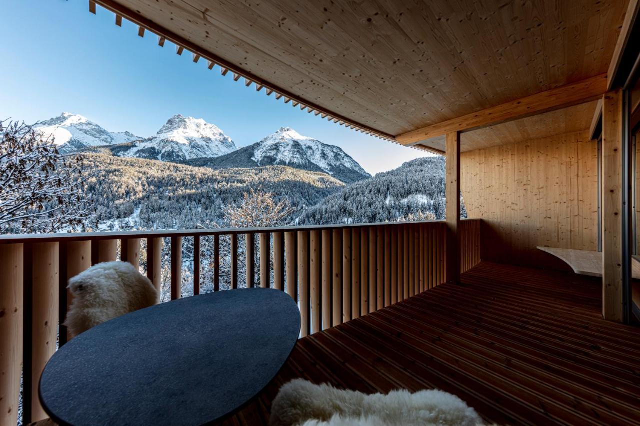 Hotel Arnica Scuol - Adults Only Esterno foto