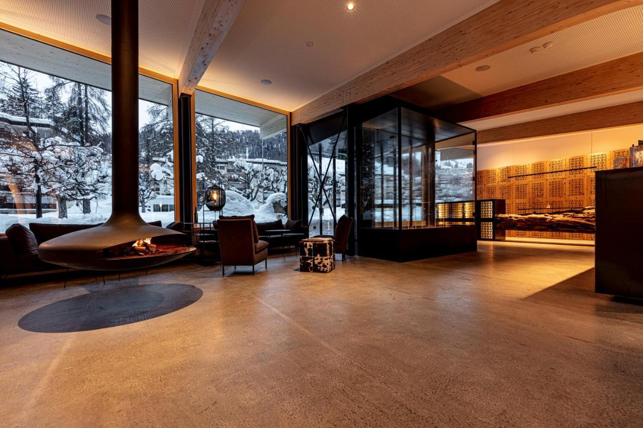 Hotel Arnica Scuol - Adults Only Esterno foto